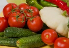 果蔬农残速测仪对大量蔬果进行农残检测